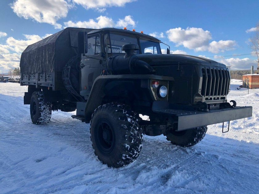 Грузовик урал 4320