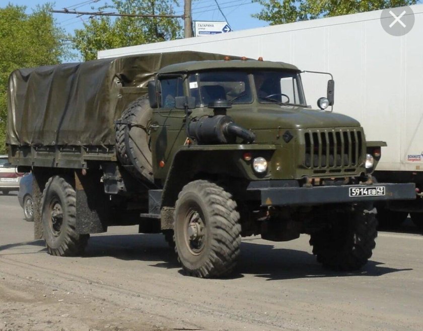 Урал грузовик 43206