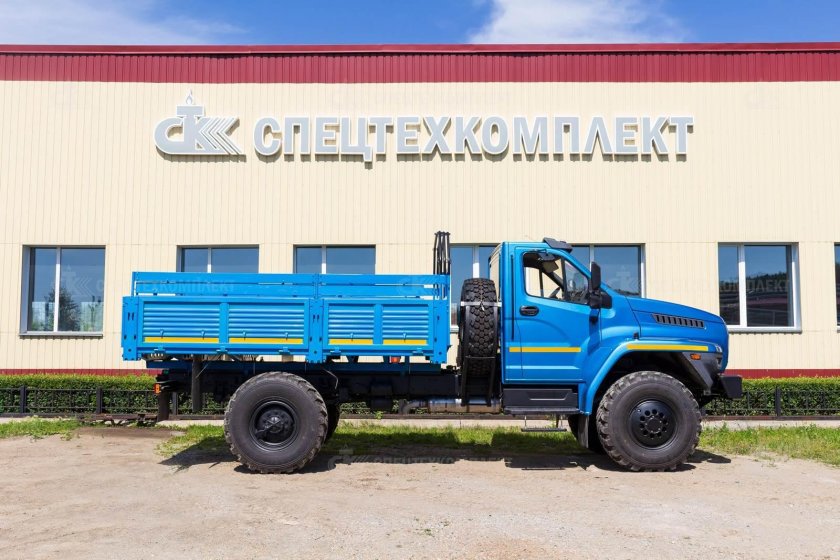 Урал 43206 бортовой