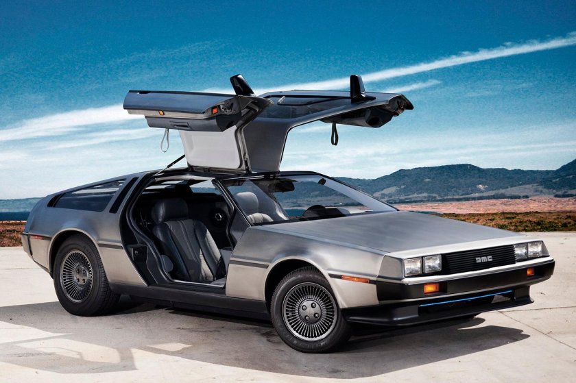 DELOREAN DMC-12 &amp; Peugeot 406