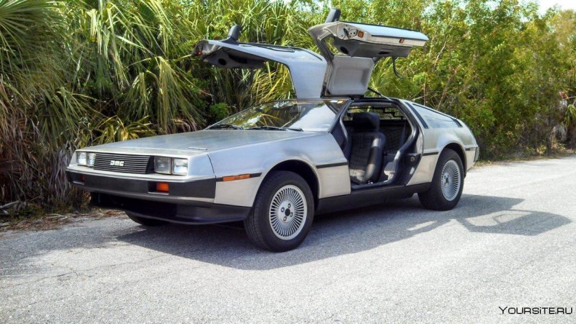 Делориан 1982