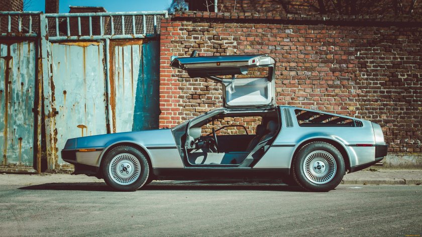 DELOREAN DMC 12 лимузин