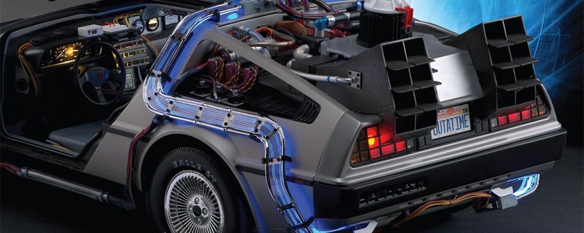 DELOREAN DMC-12