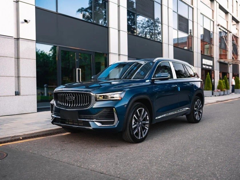 Джили внедорожник