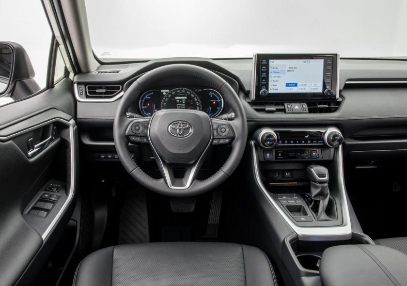 Toyota rav4 5 поколение салон
