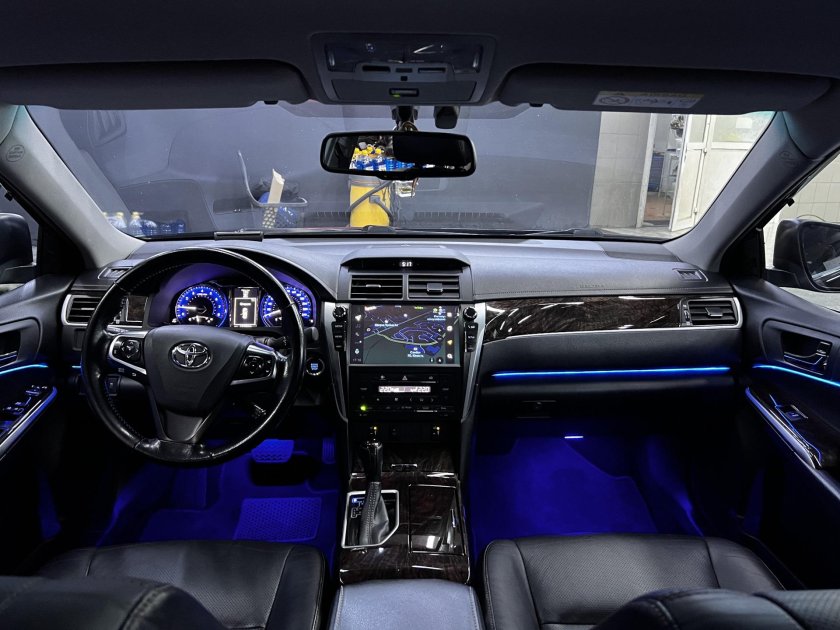 Тойота камри 2017 салон