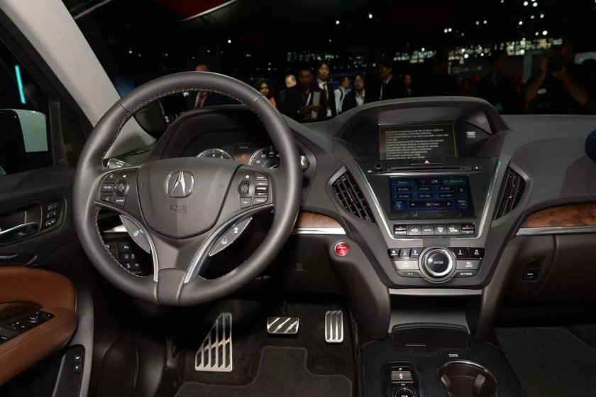 Акура МДХ 2016 салон