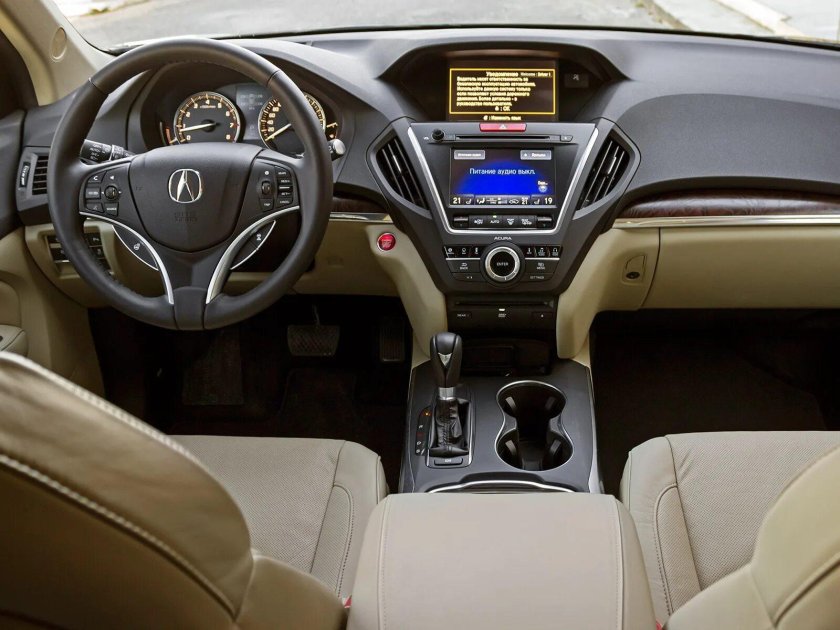 Акура МДХ салон