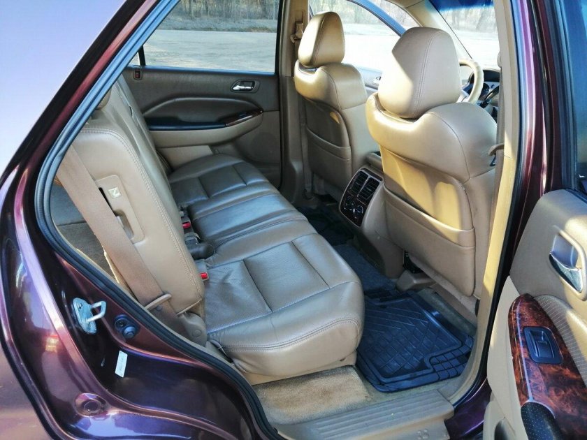 Acura MDX 2001 салон