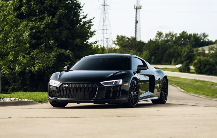 Audi r8 Black