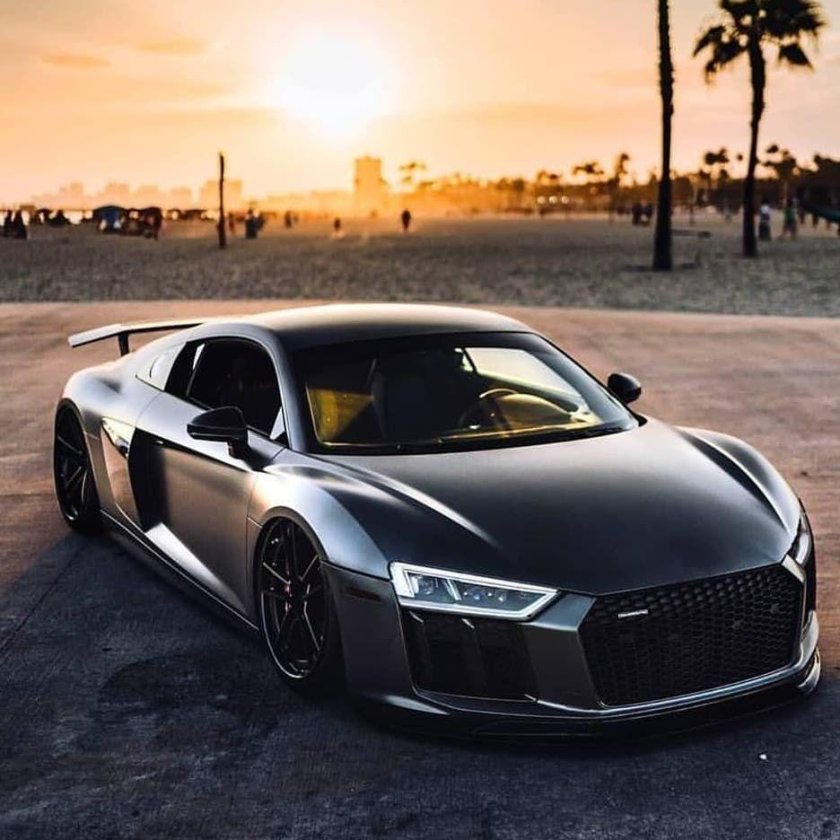 Ауди спорткар р8