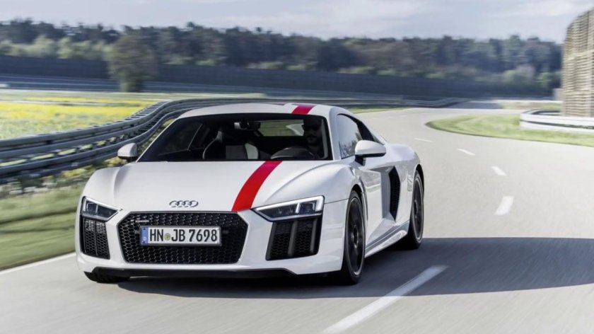 Ауди Ауди р8