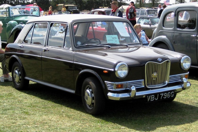 Austin 1100