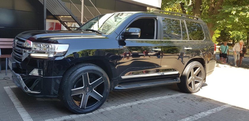 Диски Toyota Land Cruiser 200