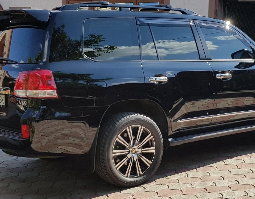Колеса на Toyota Land Cruiser 200