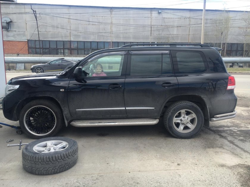 Диски Toyota Land Cruiser 200