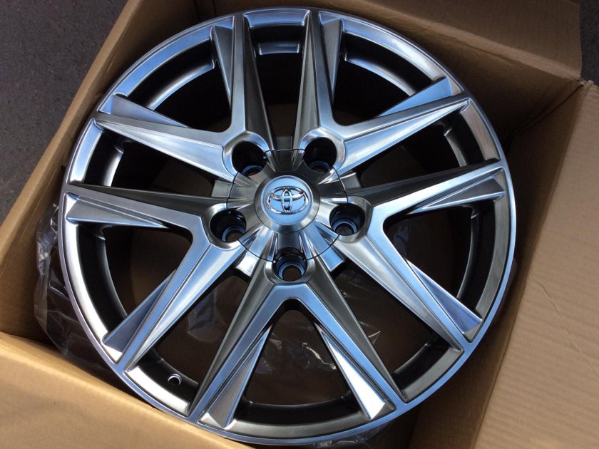 Диски r20 Toyota lc200