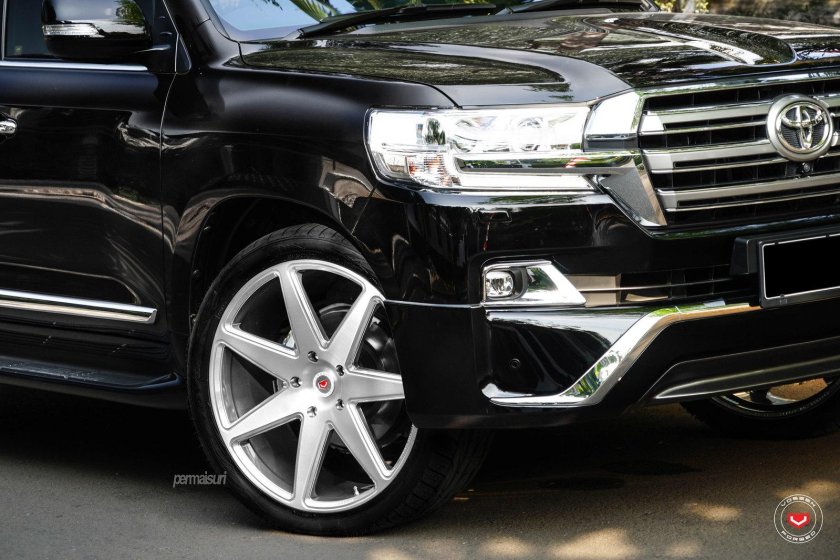 Диски Toyota Land Cruiser 200