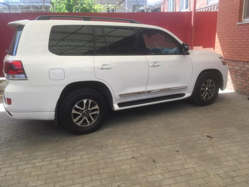 Колеса на Toyota Land Cruiser 200