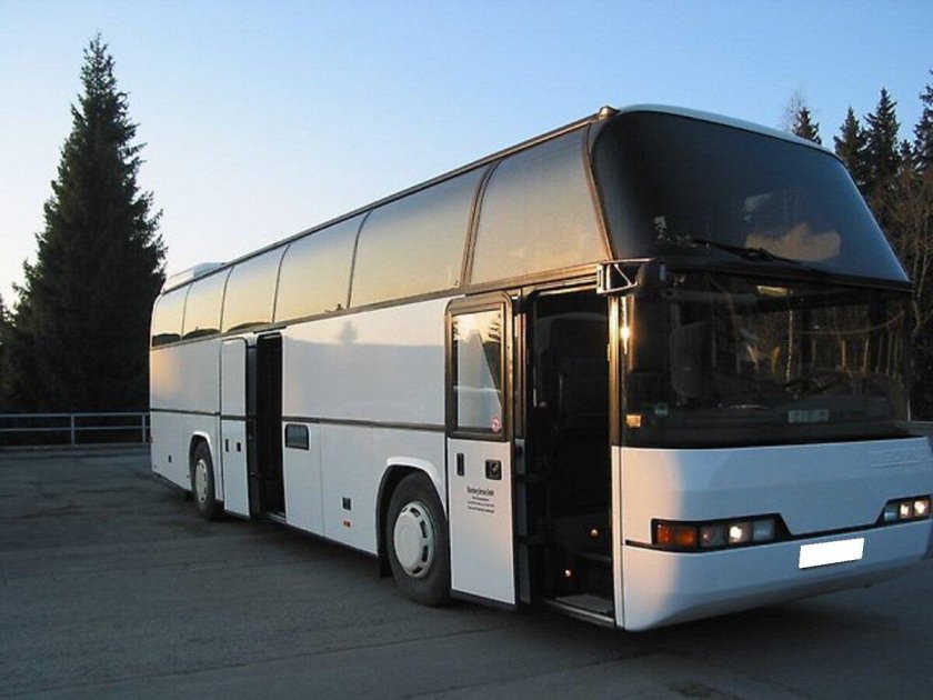 Автобус Неоплан 116