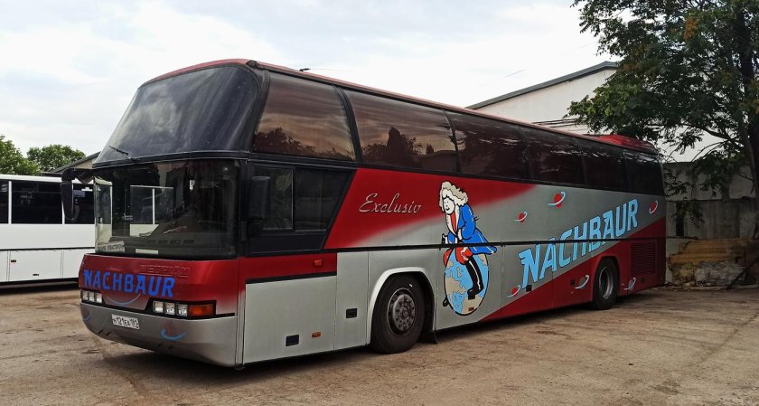 Неоплан автобус