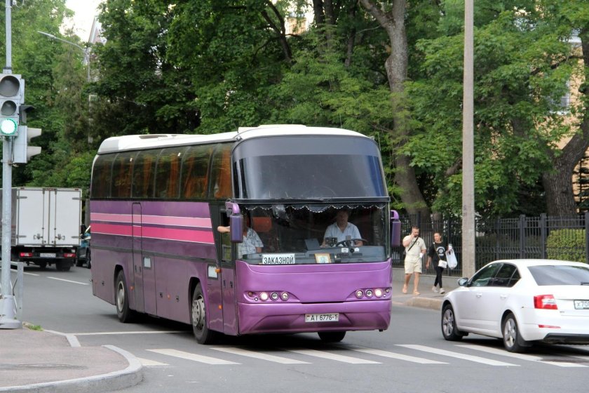 Неоплан 116 сзади