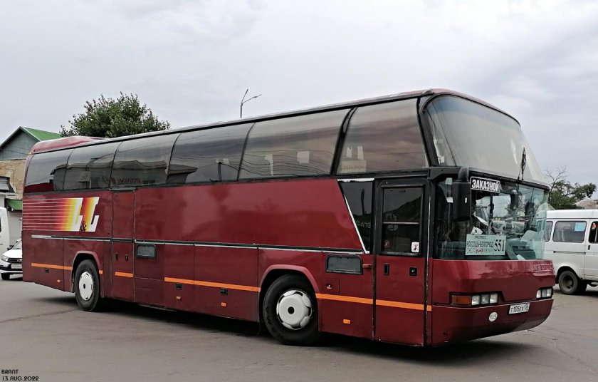 Автобус Neoplan n116
