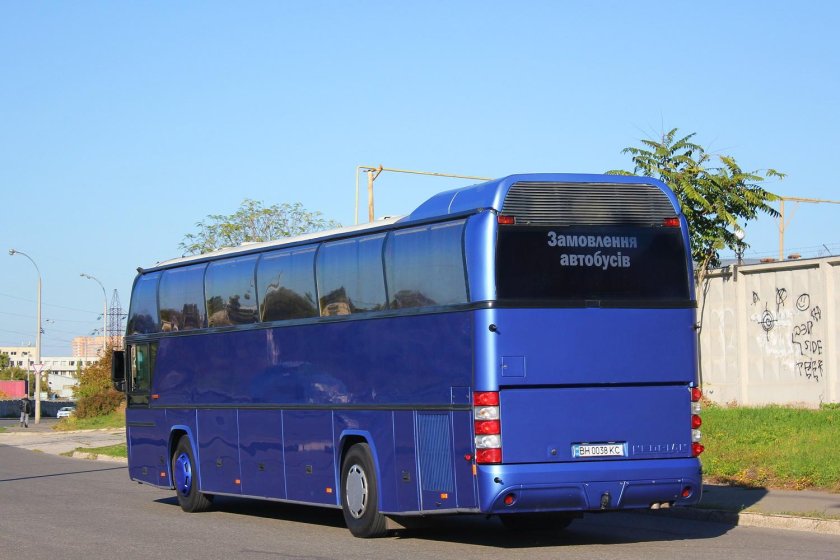 Автобус Neoplan Cityliner