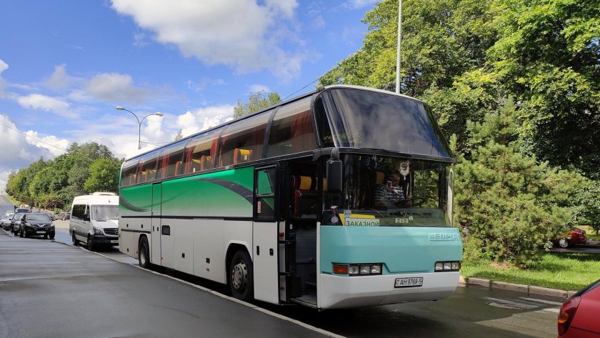 Автобус Neoplan n116