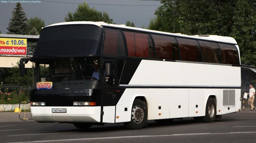 Автобус Neoplan n116