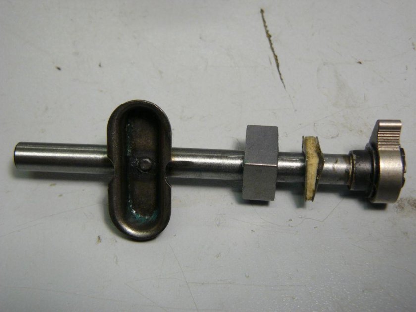 Шток для ручек дверных