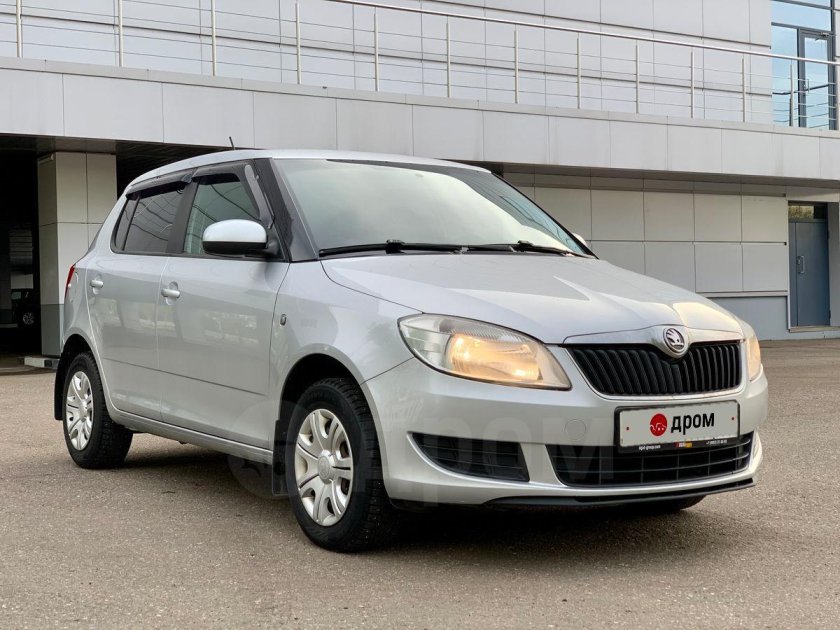 Шкода фабия 2012