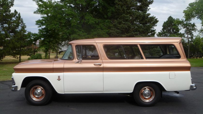 Chevrolet Suburban 1963