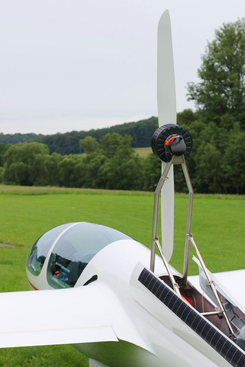 Планер ASG 32mi