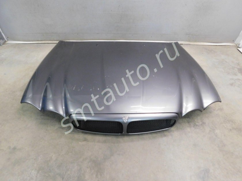 Jaguar XF капот