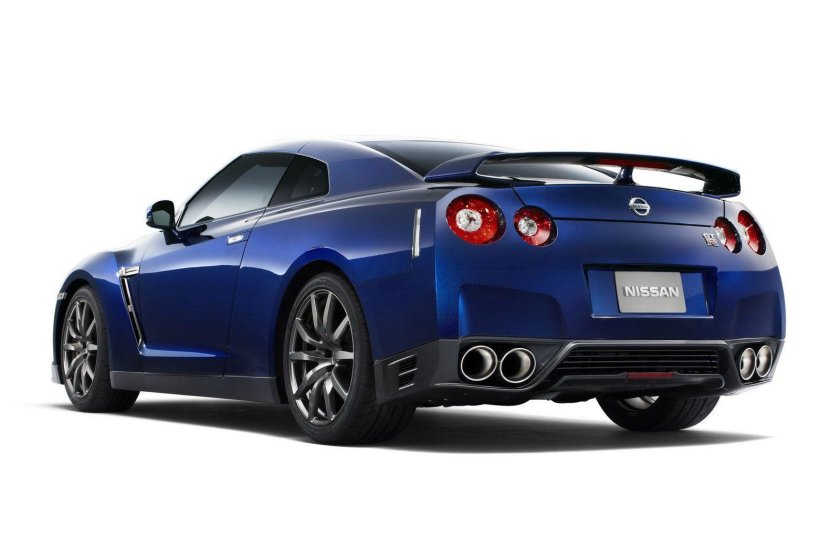Nissan gt-r 2011