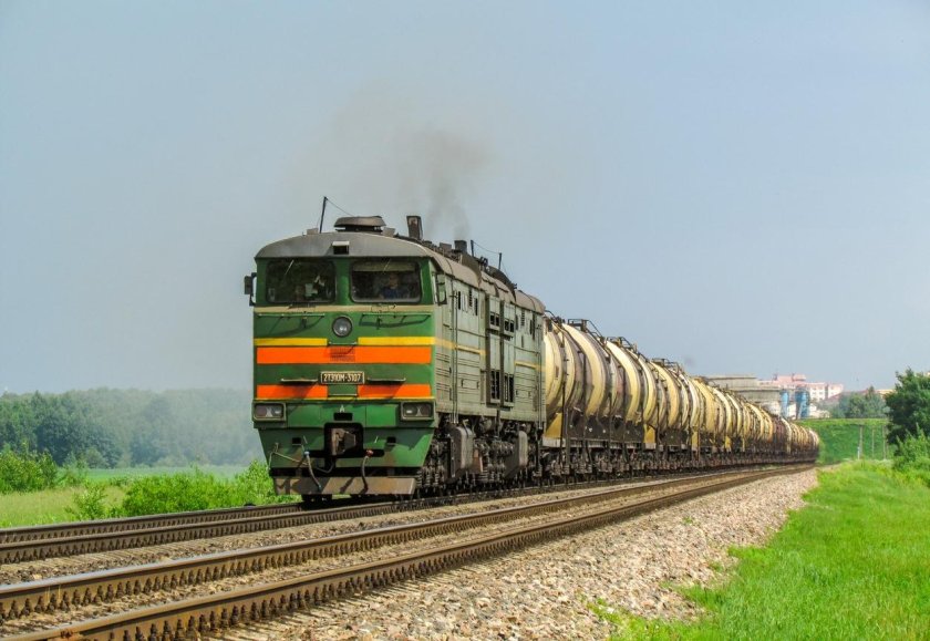 Тепловоз 2тэ10м БЧ