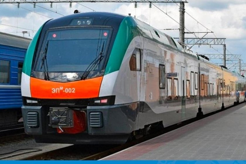 Поезд Штадлер Минск Гомель