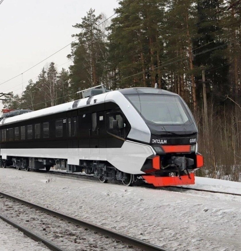 Эп2дм новый поезд
