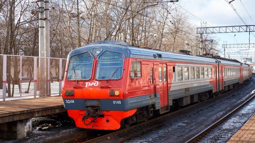 Электропоезд эд4м