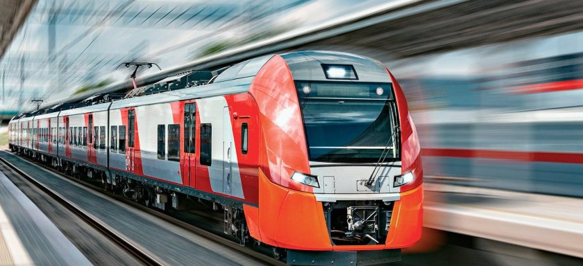 Скоростной поезд ласточка