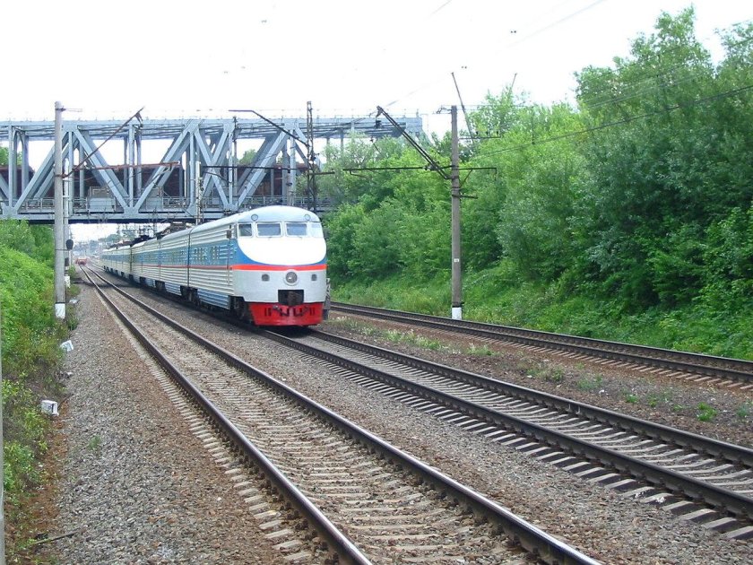 Эр200 и Сапсан