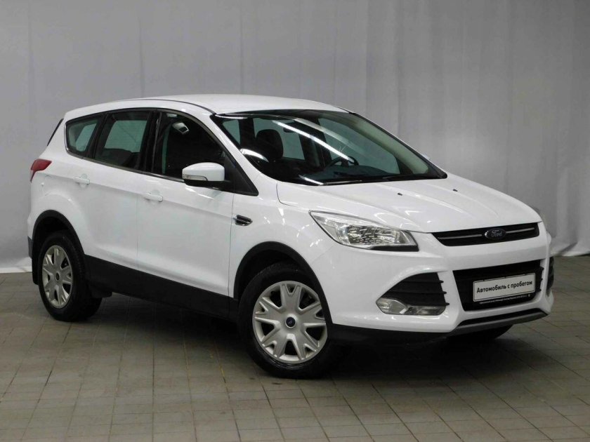 Форд куга 2015 года