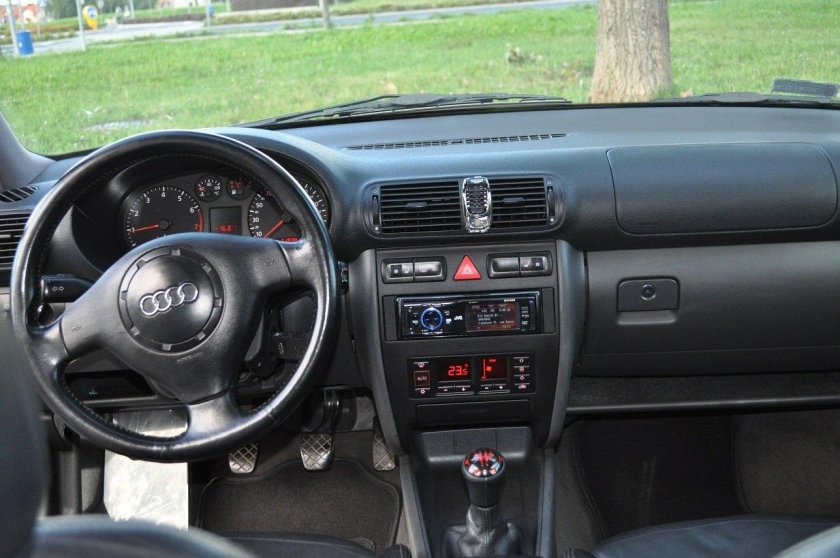 Ауди а3 8l салон