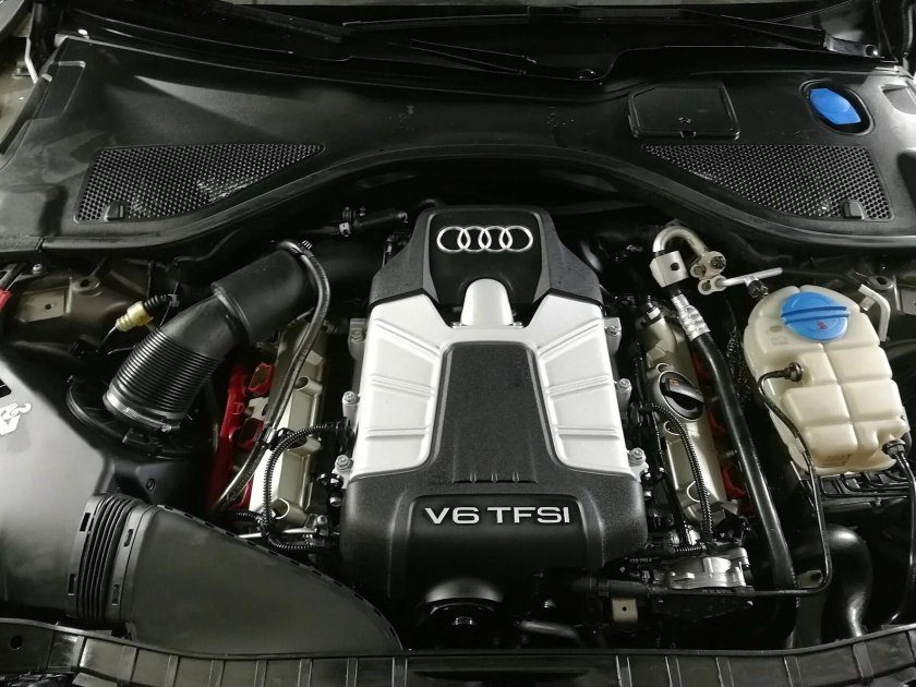 Двигатель Ауди рс7