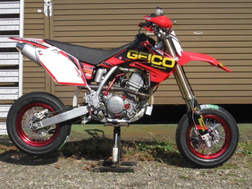 Мотард Honda CRF