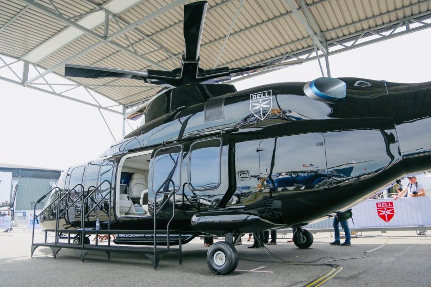 Вертолет Белл 525