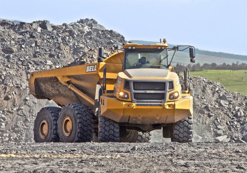 Сочлененный самосвал Bell b50e