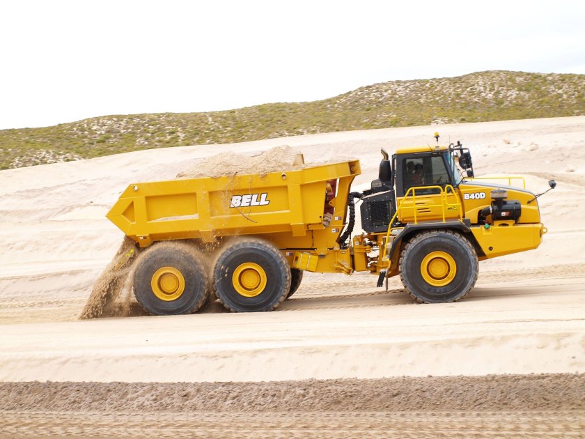 Самосвал Bell b40d