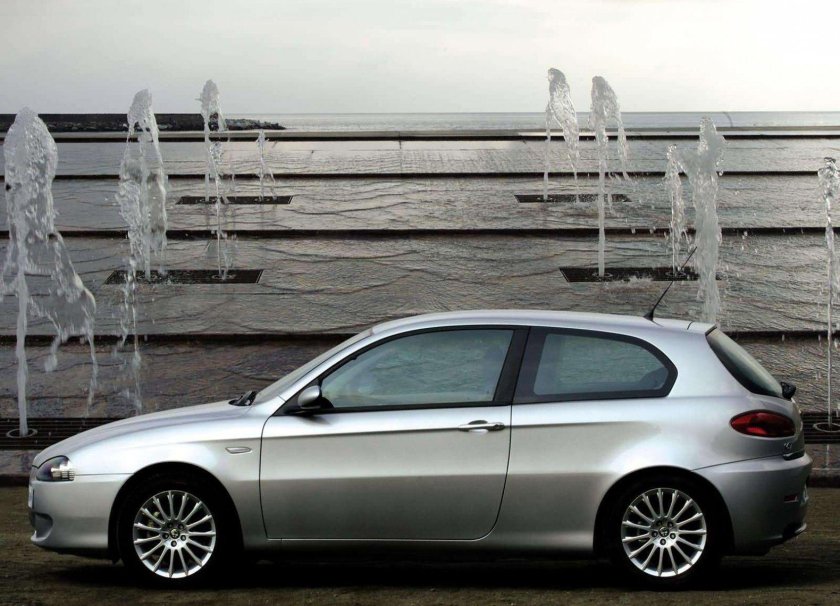 Alfa Romeo 147